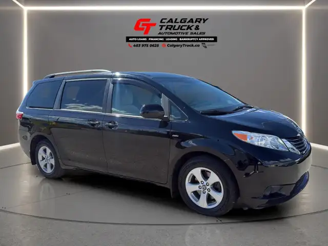 2017 Toyota Sienna LE AWD 7-PASS/B.CAM/H.SEATS/POWERDOORS/LOWKMS