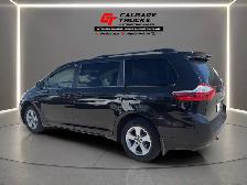 2017 Toyota Sienna LE AWD 7-PASS/B.CAM/H.SEATS/POWERDOORS/LOWKMS - Photo 5