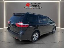2017 Toyota Sienna LE AWD 7-PASS/B.CAM/H.SEATS/POWERDOORS/LOWKMS - Photo 7