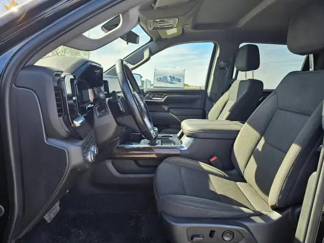 2024 GMC Sierra 1500 - Photo 3