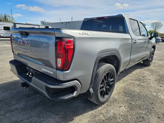 2024 GMC Sierra 1500 - Photo 2