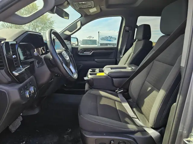 2024 GMC Sierra 1500 - Photo 3