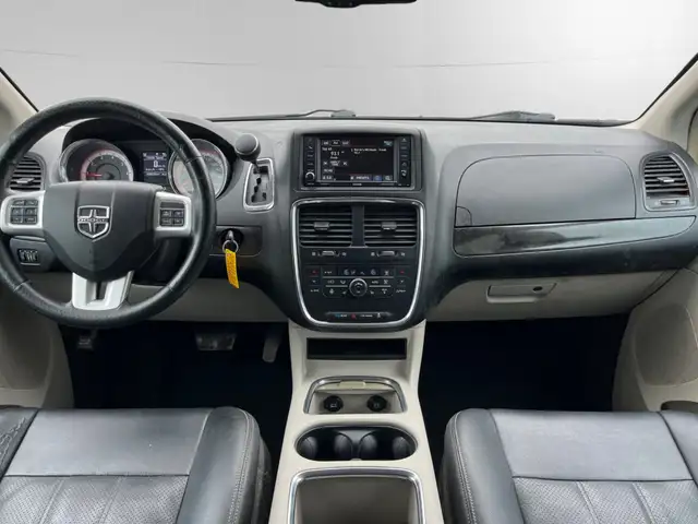 2016 Dodge Grand Caravan CREW PLUS | NAVI | BACK-UP CAM | POWER - Photo 9