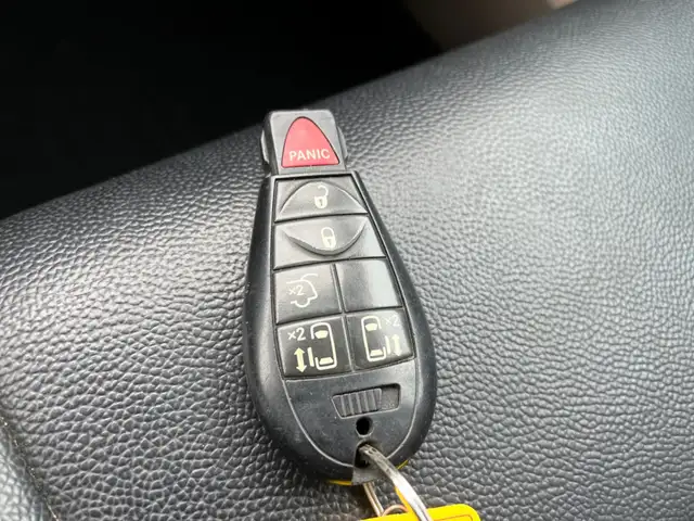 2016 Dodge Grand Caravan CREW PLUS | NAVI | BACK-UP CAM | POWER - Photo 26