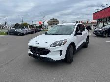 2021 Ford Escape SE AWD NAVI B/SPOT L/ASSIST P/START CARPLAY CAM - Photo 3