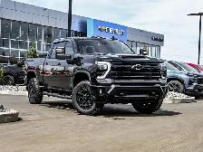 2024 Chevrolet Silverado 2500HD LT Midnight Edition 6.6L - Photo 2