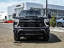 2024 Chevrolet Silverado 2500HD LT Midnight Edition 6.6L - Photo 3