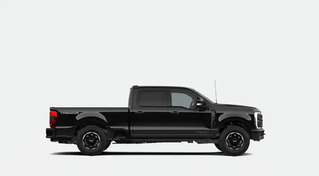 2026 Ford F-350 LARIAT | BLACK APPEARANCE PKG | POWER MOONROOF - Photo 6