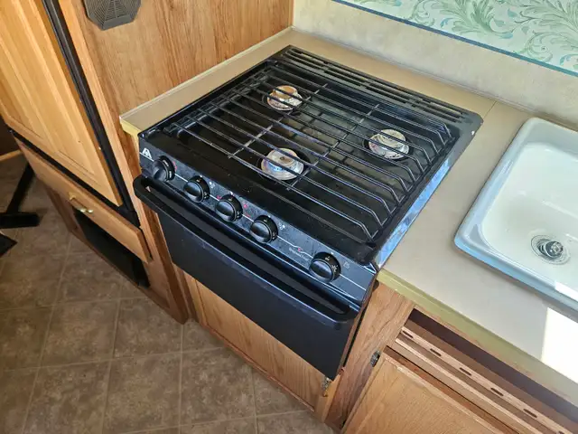 2006 Jayco 27 Ft T/A Travel Trailer 27BH - Photo 14