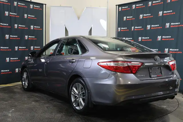 2017 Toyota Camry SE - LOW KM|CAMERA|ALLOY WHEELS|HEATED SEATS - Photo 4
