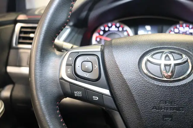 2017 Toyota Camry SE - LOW KM|CAMERA|ALLOY WHEELS|HEATED SEATS - Photo 15