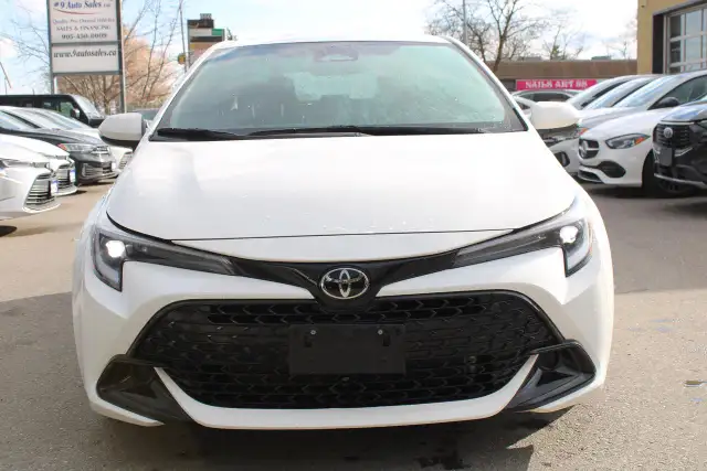 2025 Toyota Corolla - Photo 4