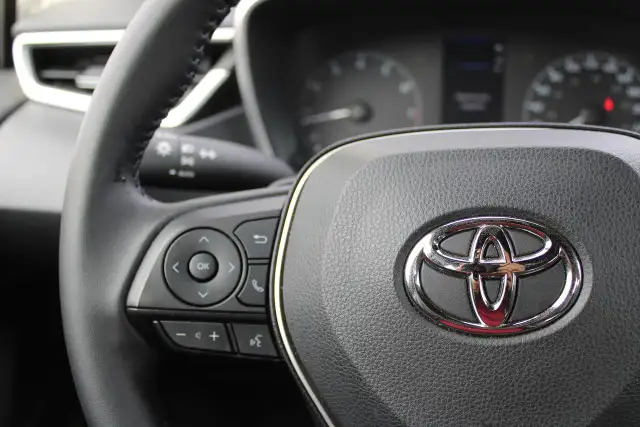 2025 Toyota Corolla - Photo 19