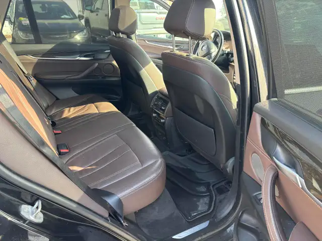 2015 BMW X5 xDrive35i - Photo 9
