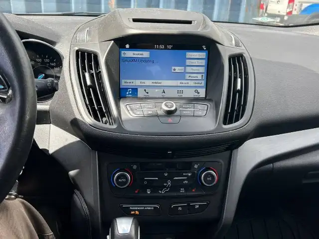 2018 FORD ESCAPE SEL EDITION | AWD | PANO ROOF | LOADED - Photo 9