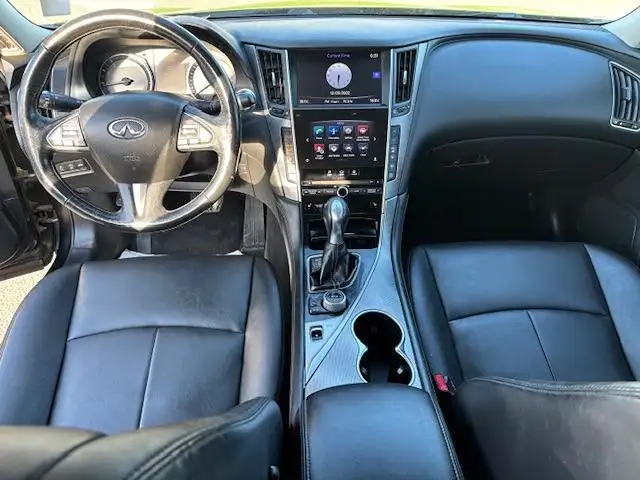 2016 Infiniti Q50 2.0T AWD - Photo 18