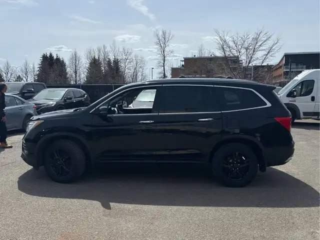 2016 Honda Pilot 4WD 4dr Touring - Photo 3