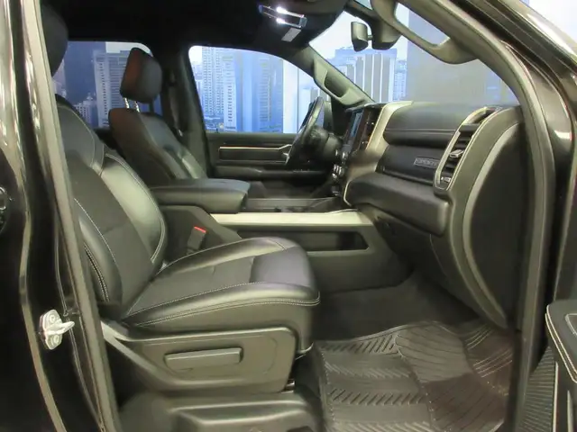 RAM 1500 2019 SPORT CREWCAB BOITE 5,7 4X4 V8 5,7L BANC ET VOLANT - Photo 9