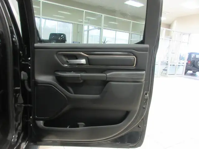 RAM 1500 2019 SPORT CREWCAB BOITE 5,7 4X4 V8 5,7L BANC ET VOLANT - Photo 12