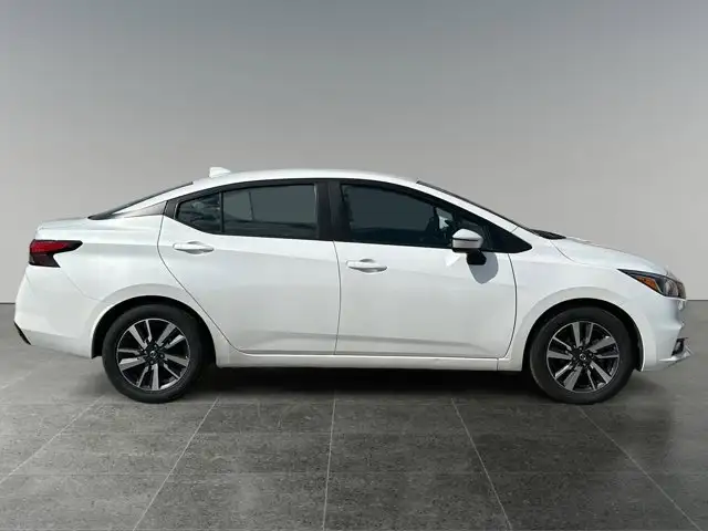 2021 Nissan Versa SV / FWD - Photo 8