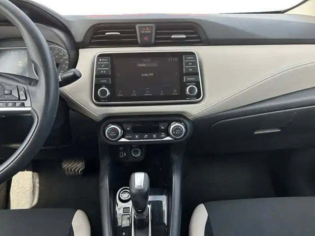 2021 Nissan Versa SV / FWD - Photo 15
