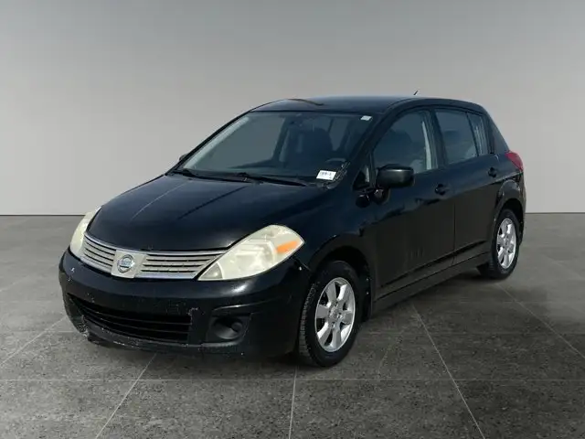 2008 Nissan Versa SL / FWD