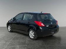 2008 Nissan Versa SL / FWD - Photo 4