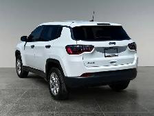 2025 Jeep Compass Sport / 4WD - Photo 4
