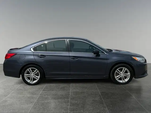2016 Subaru Legacy 2.5i / AWD - Photo 8
