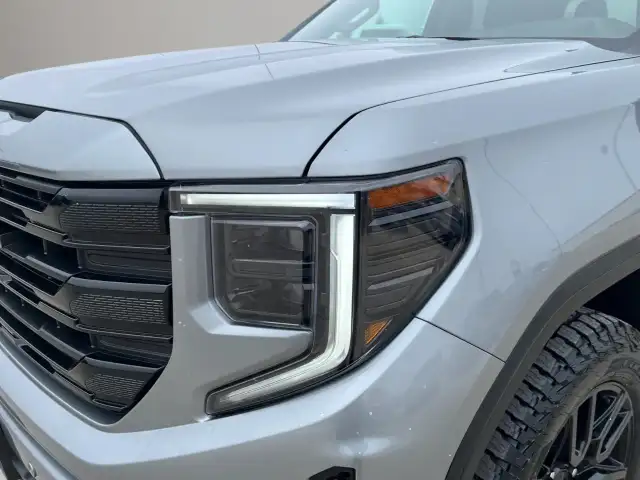2024 GMC Sierra 1500 - Photo 7