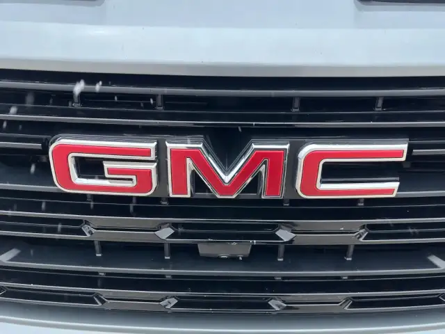 2024 GMC Sierra 1500 - Photo 8
