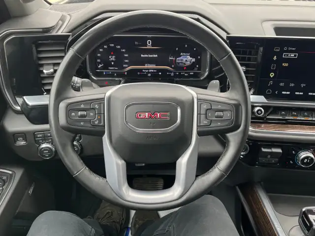 2024 GMC Sierra 1500 - Photo 11