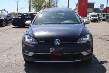 2017 Volkswagen Golf SportWagen - Photo 2
