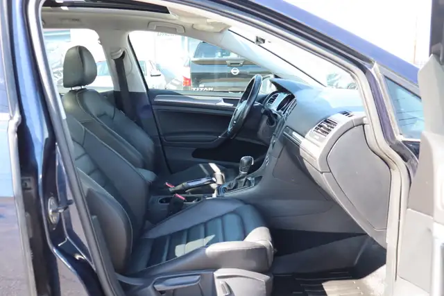 2017 Volkswagen Golf SportWagen - Photo 13