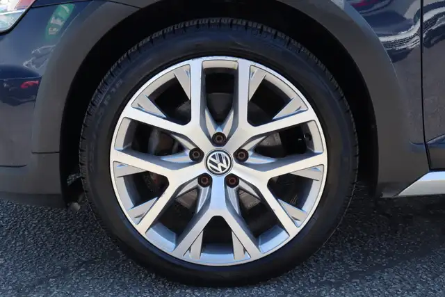 2017 Volkswagen Golf SportWagen - Photo 27