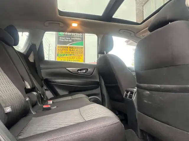 2019 Nissan Rogue BACK CAM- SUNROOF-HEATED SEATS- BLUETOOTH - Photo 15