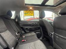 2019 Nissan Rogue BACK CAM- SUNROOF-HEATED SEATS- BLUETOOTH - Photo 16
