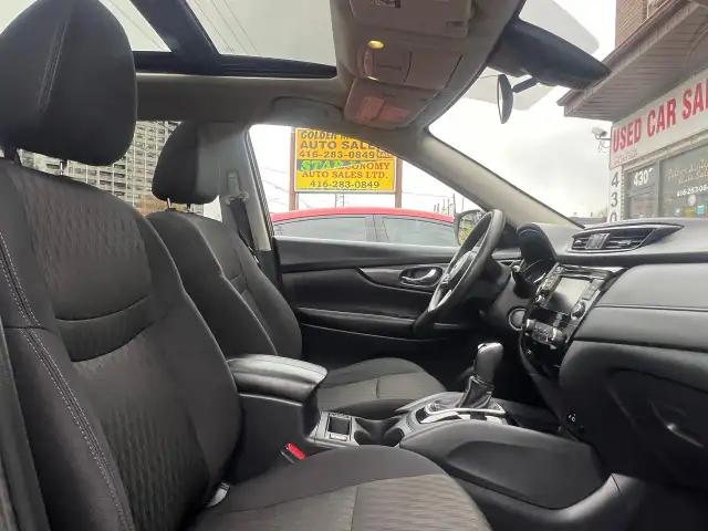 2019 Nissan Rogue BACK CAM- SUNROOF-HEATED SEATS- BLUETOOTH - Photo 18
