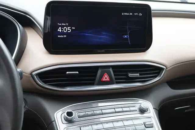 2023 Hyundai Santa Fe Plug-In Hybrid - Photo 17