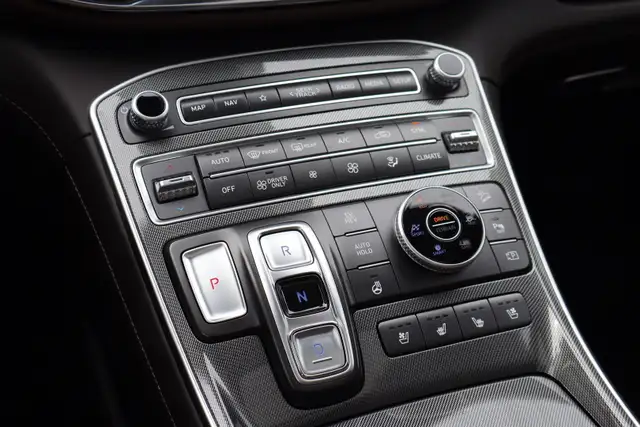 2023 Hyundai Santa Fe Plug-In Hybrid - Photo 25
