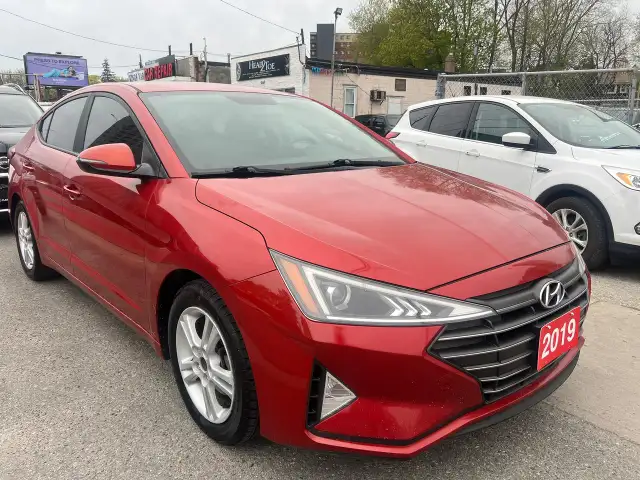 2019 Hyundai Elantra BACK CAM-HEATED SEATS- BLUETOOTH & MORE!