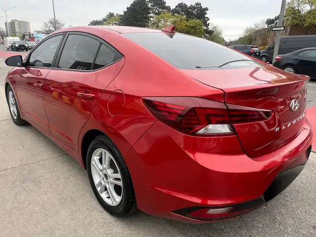2019 Hyundai Elantra BACK CAM-HEATED SEATS- BLUETOOTH & MORE! - Photo 5