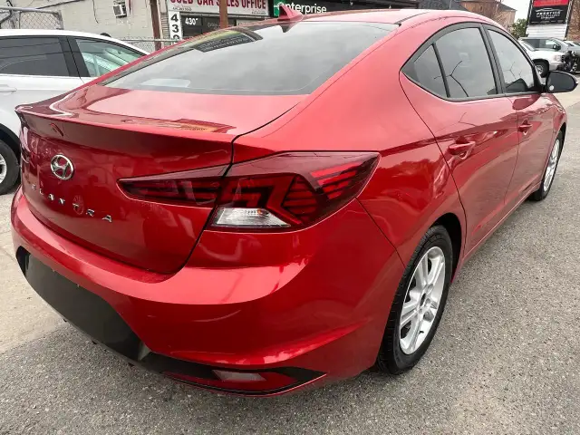 2019 Hyundai Elantra BACK CAM-HEATED SEATS- BLUETOOTH & MORE! - Photo 7