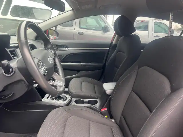 2019 Hyundai Elantra BACK CAM-HEATED SEATS- BLUETOOTH & MORE! - Photo 11