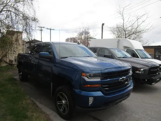 Chevrolet Silverado 2500HD 2WD Crew Cab boite de 8 inspecte gara - Photo 18
