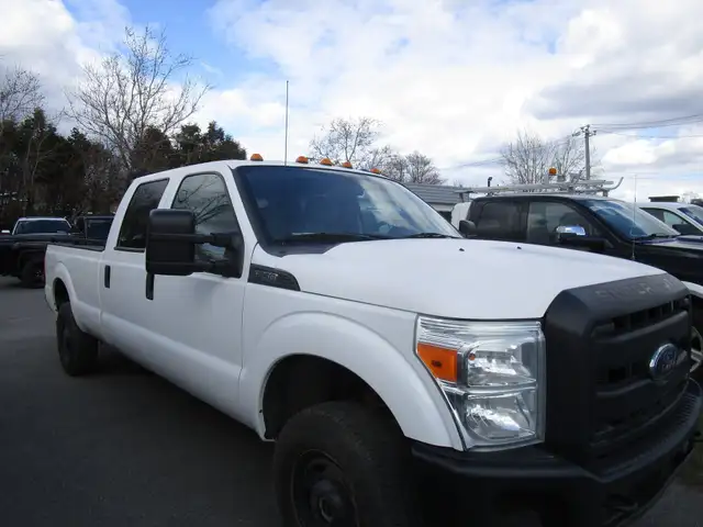Chevrolet Silverado 2500HD 2WD Crew Cab boite de 8 inspecte gara - Photo 36