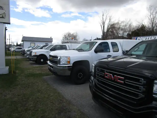 Chevrolet Silverado 2500HD 2WD Crew Cab boite de 8 inspecte gara - Photo 37