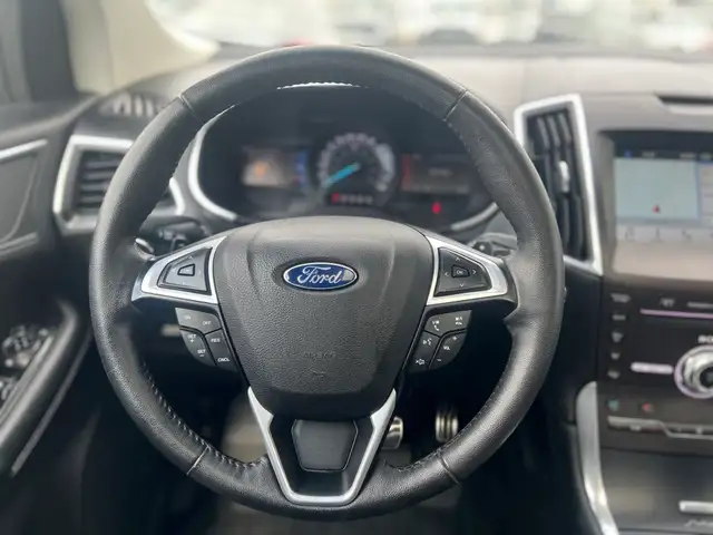 2017 Ford Edge AWD |Panoramic roof |Heated - Cooled Seats - Photo 12