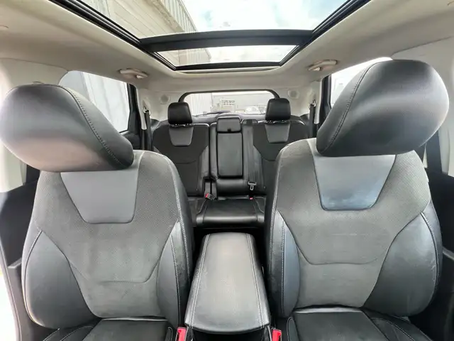 2017 Ford Edge AWD |Panoramic roof |Heated - Cooled Seats - Photo 23