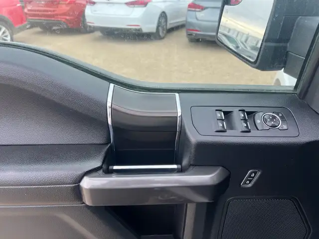 2019 Ford F-150 XL 4WD Crew Cab 5.0L V8 | Command Start | Heated - Photo 17